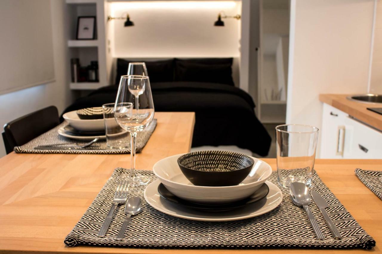 Super Stylish Apartments In Syntagma Square! Athens Exterior photo
